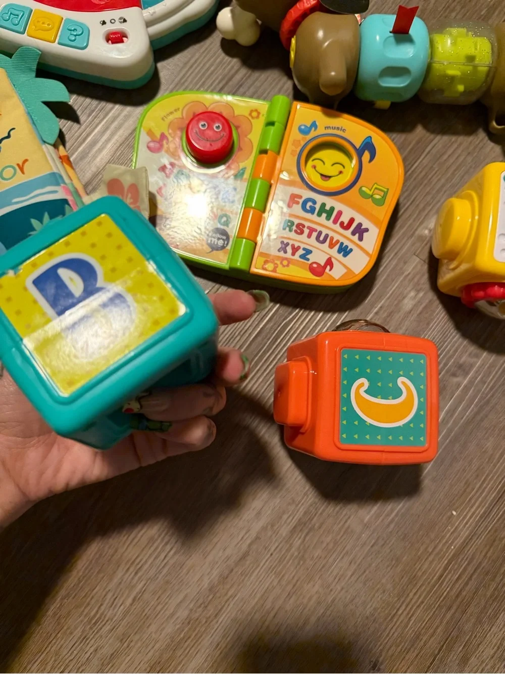 Bundle toddler toys, noise makers/book, activities